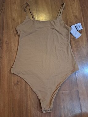 Auden Warm Taupe Scoop Neck Bodysuit